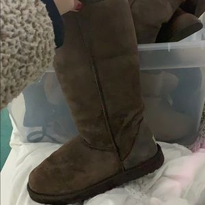 Brown Ugg’s